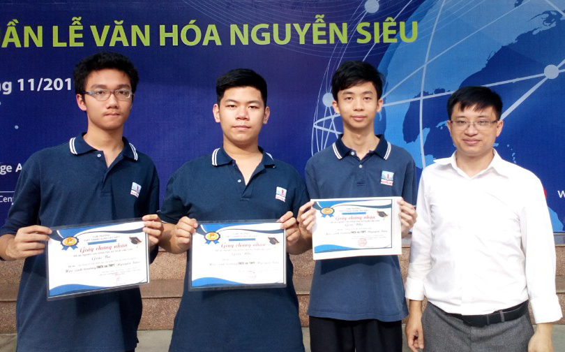 HS Nguyễn Siêu đạt giải Nhì và Ba thi nghiên cứu Khoa học Kỹ thuật