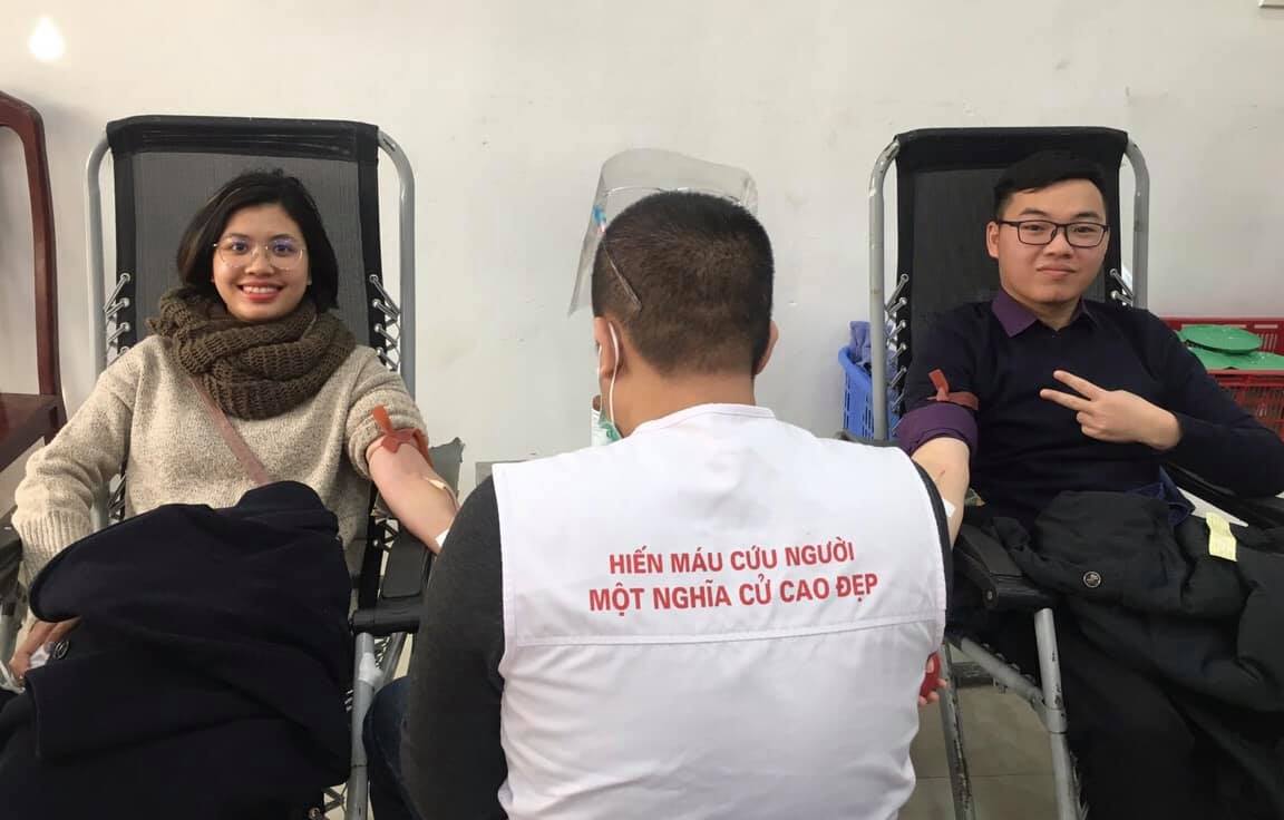 Người Nguyễn Siêu hiến máu tình nguyện: lễ hội xuân hồng