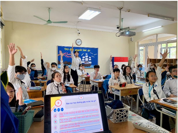 Trường Nguyễn Siêu và các hoạt động hưởng ứng ngày Pháp luật Việt Nam