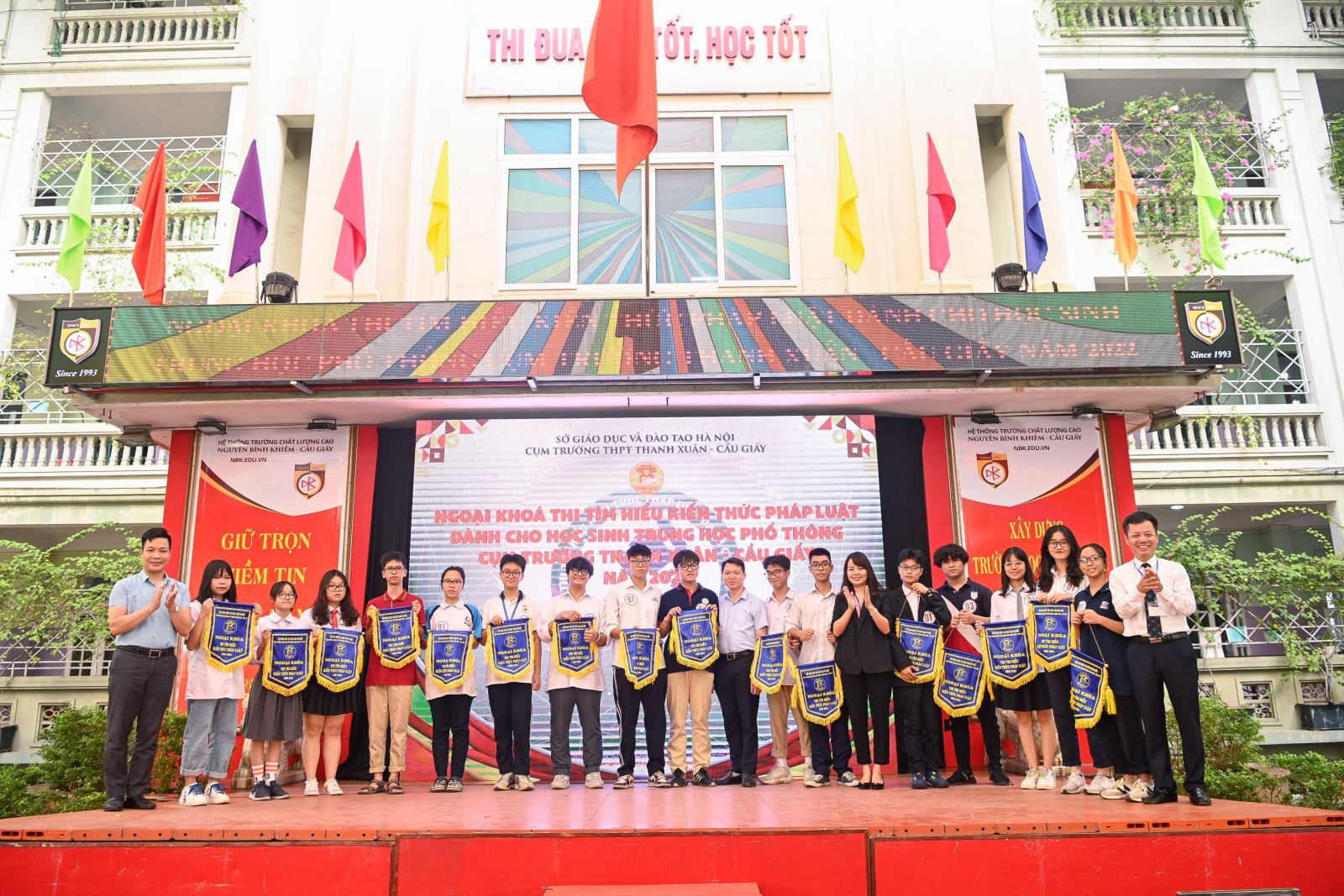 Học sinh Nguyễn Siêu dự thi  “Tìm hiểu kiến thức pháp luật” 2022