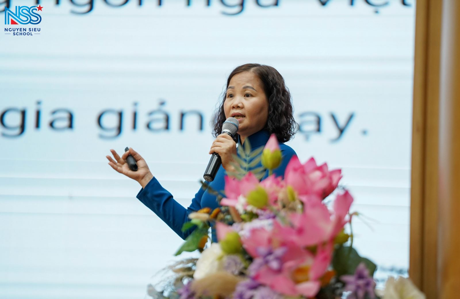 Trường Tiểu học Nguyễn Siêu gặp mặt cha mẹ học sinh đầu năm
