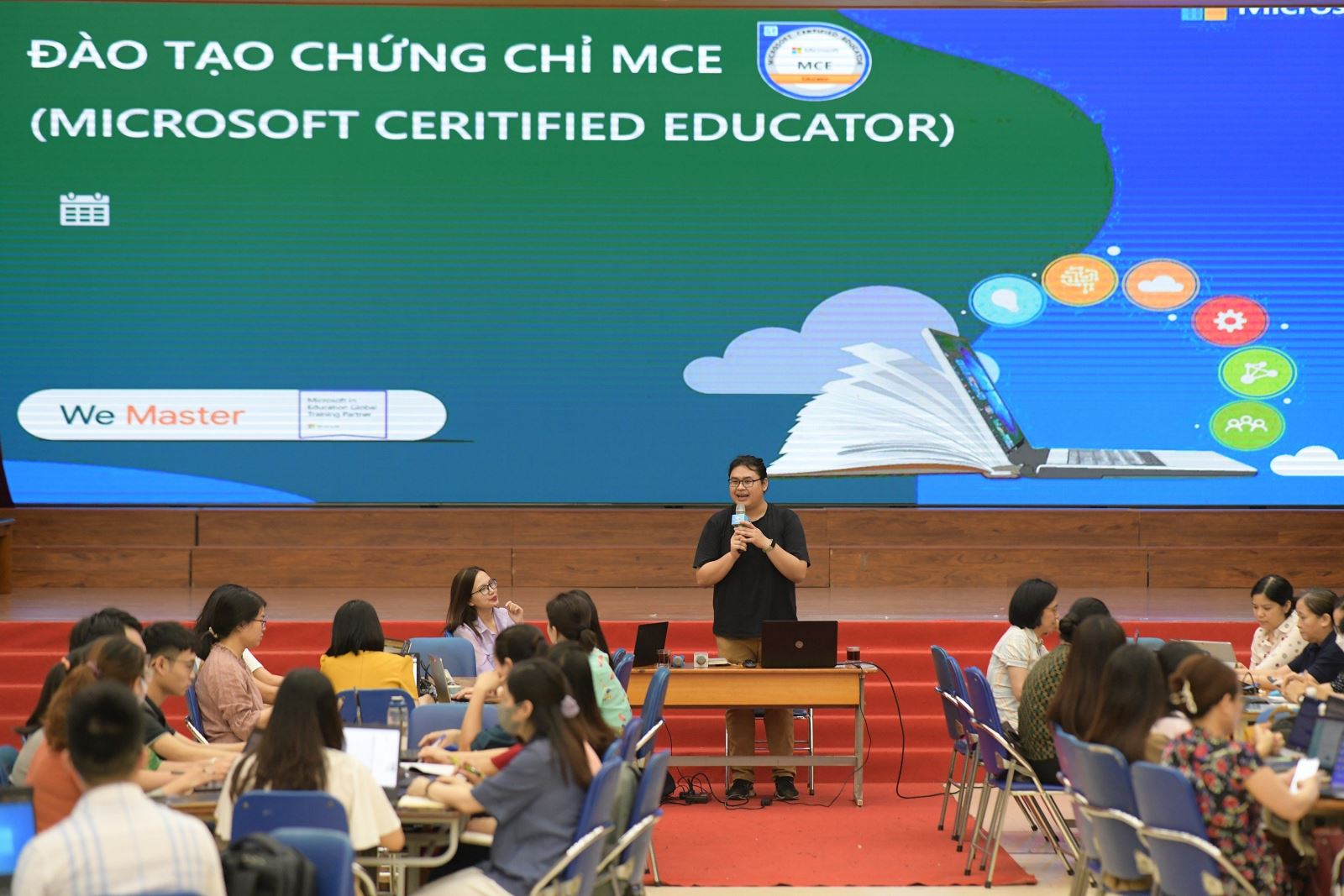 Trường Nguyễn Siêu tổ chức tập huấn đào tạo chứng chỉ MCE của Microsoft