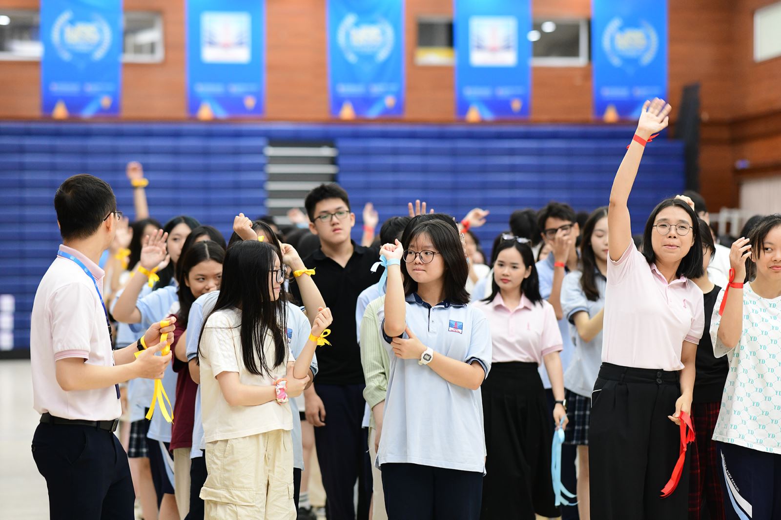 TRƯỜNG NGUYỄN SIÊU NỒNG NHIỆT ĐÓN CHÀO CÁC THÀNH VIÊN MỚI