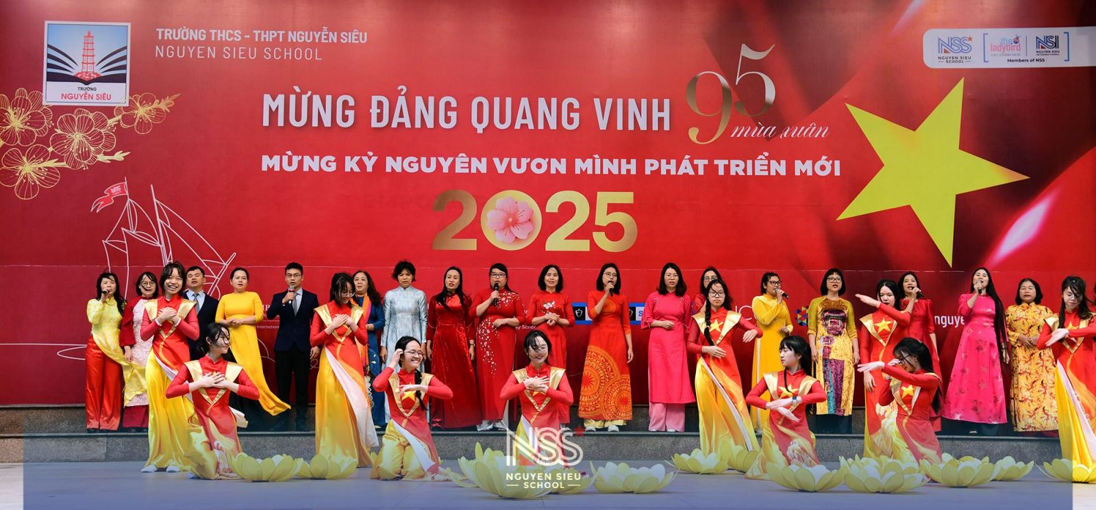 MỪNG ĐẢNG, MỪNG XUÂN, GẶP MẶT 34 HỌC SINH TIÊU BIỂU